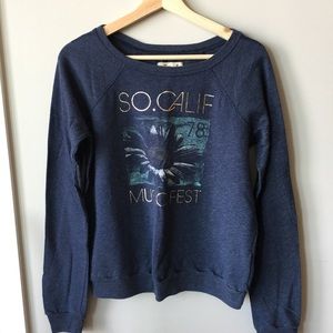 Hollister Graphic Long Sleeve Top